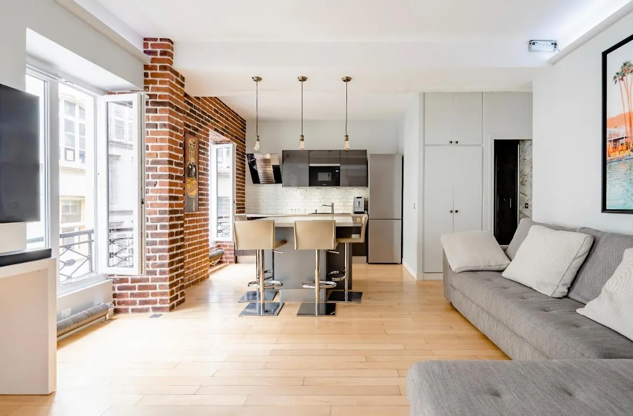 Cosy Central Place In Paris Lejlighed